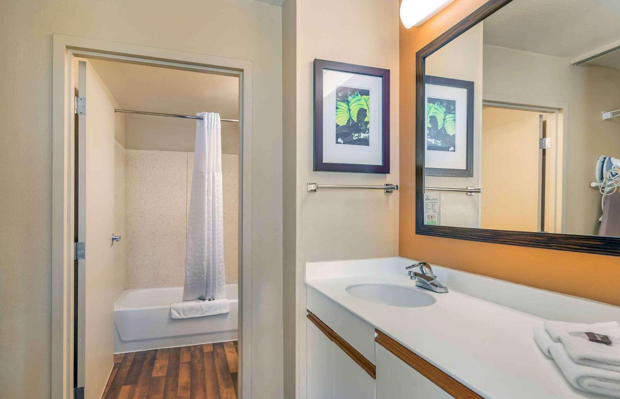 Extended Stay America Select Suites - Chicago - Lombard - Oakbrook Oakbrook Terrace Luaran gambar