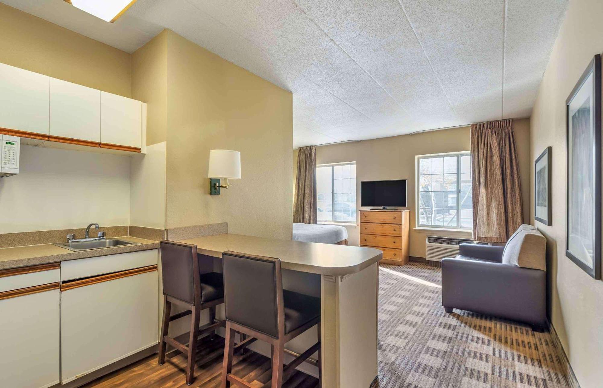 Extended Stay America Select Suites - Chicago - Lombard - Oakbrook Oakbrook Terrace Luaran gambar